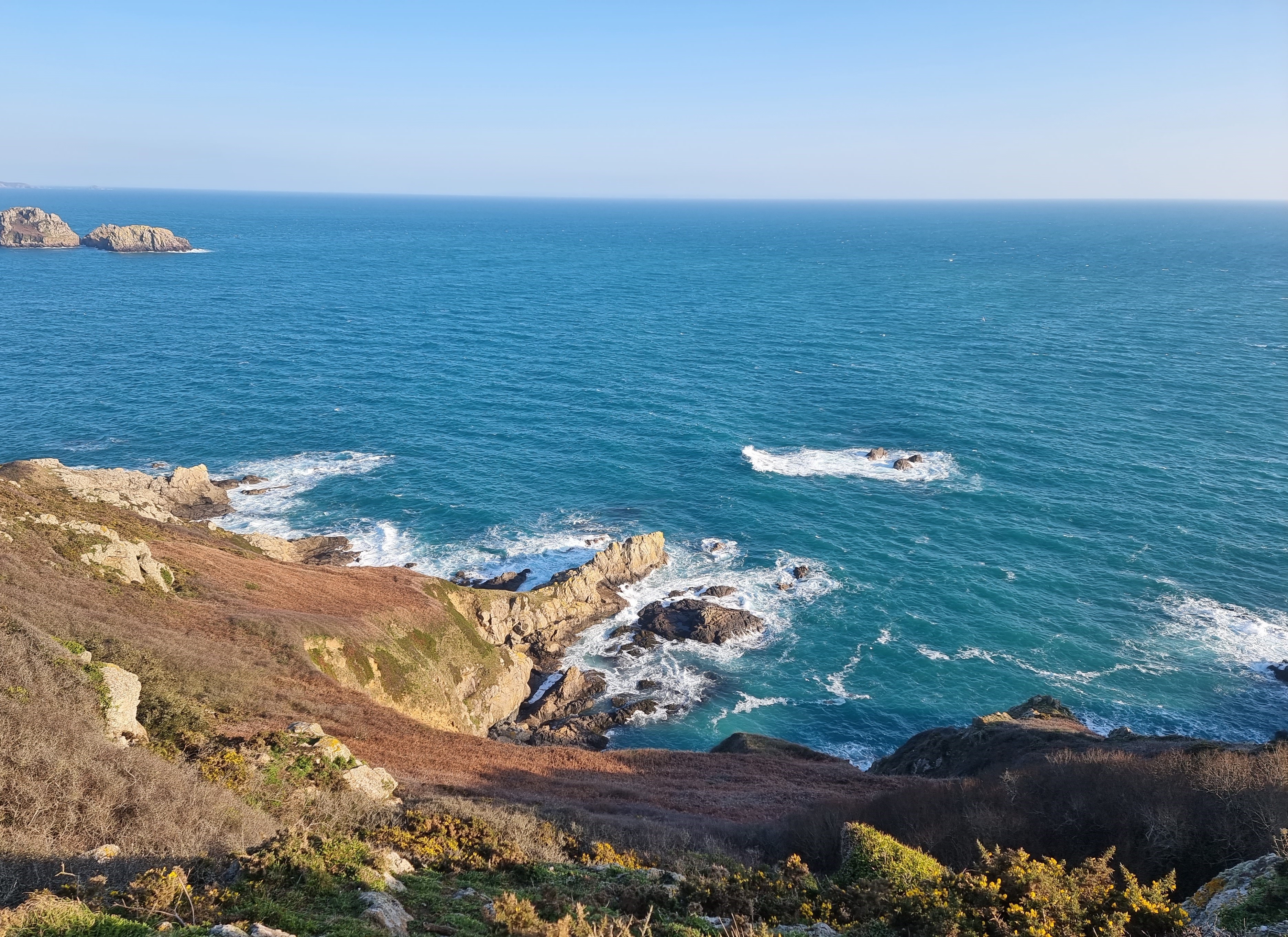 Therapeutic waves from a Guernsey cliff